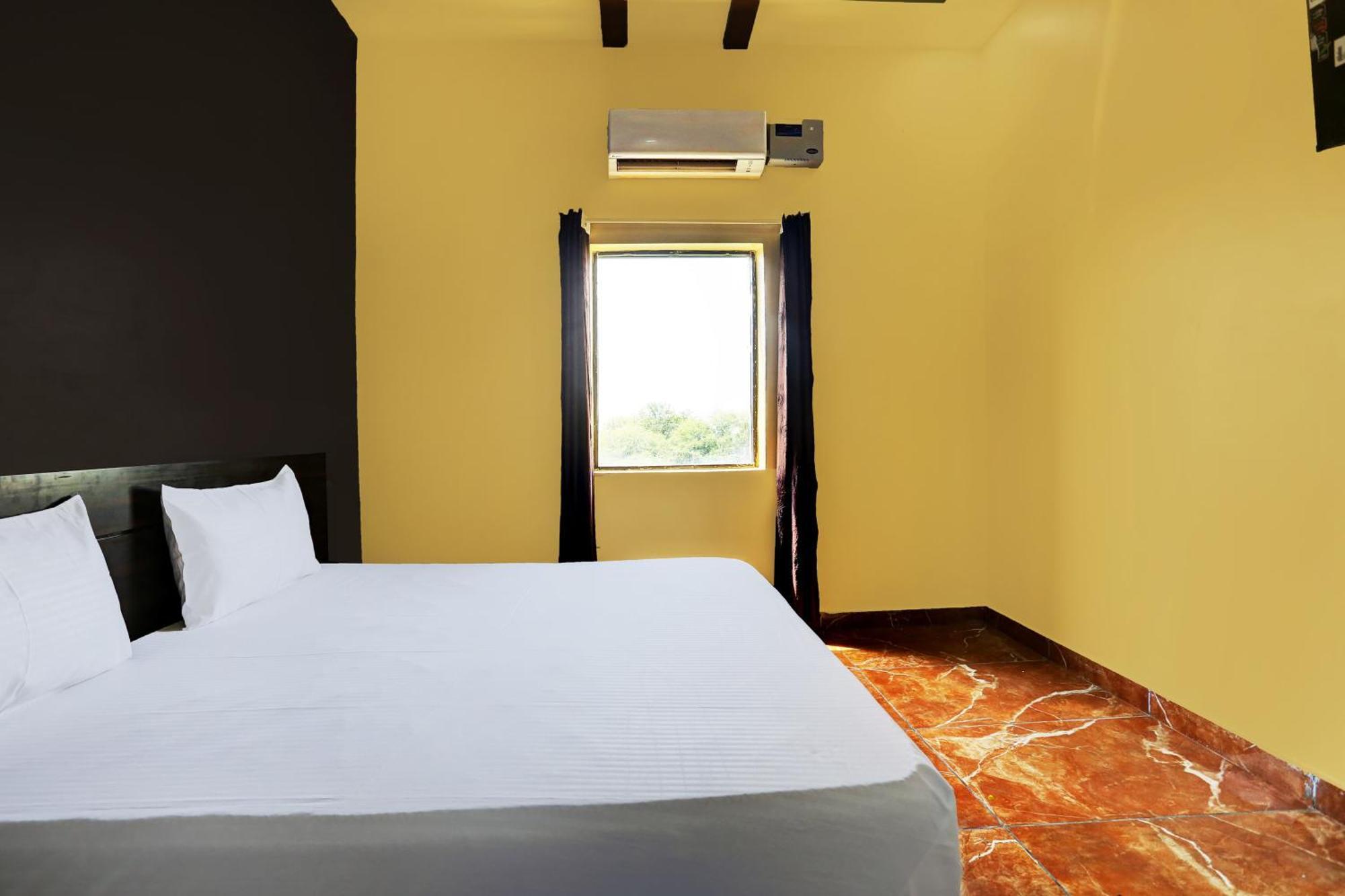 Hotel O Dada Hotel Charkhi Dadri Exteriör bild